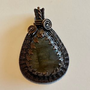 Wire-wrapped Labradorite Pendant